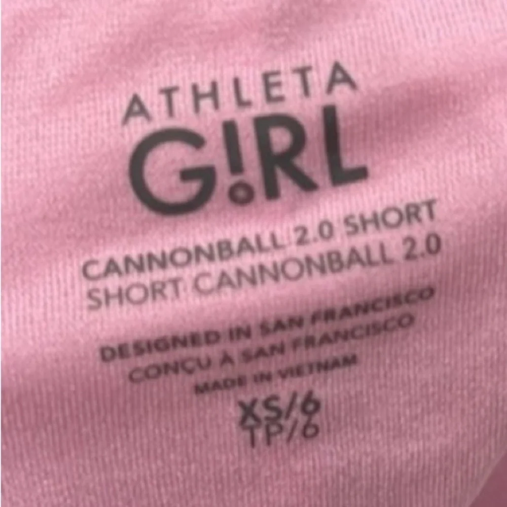 Athleta dive into